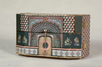 Darbar-e-Aam Royal Diwali Hamper Box – 4 Jars