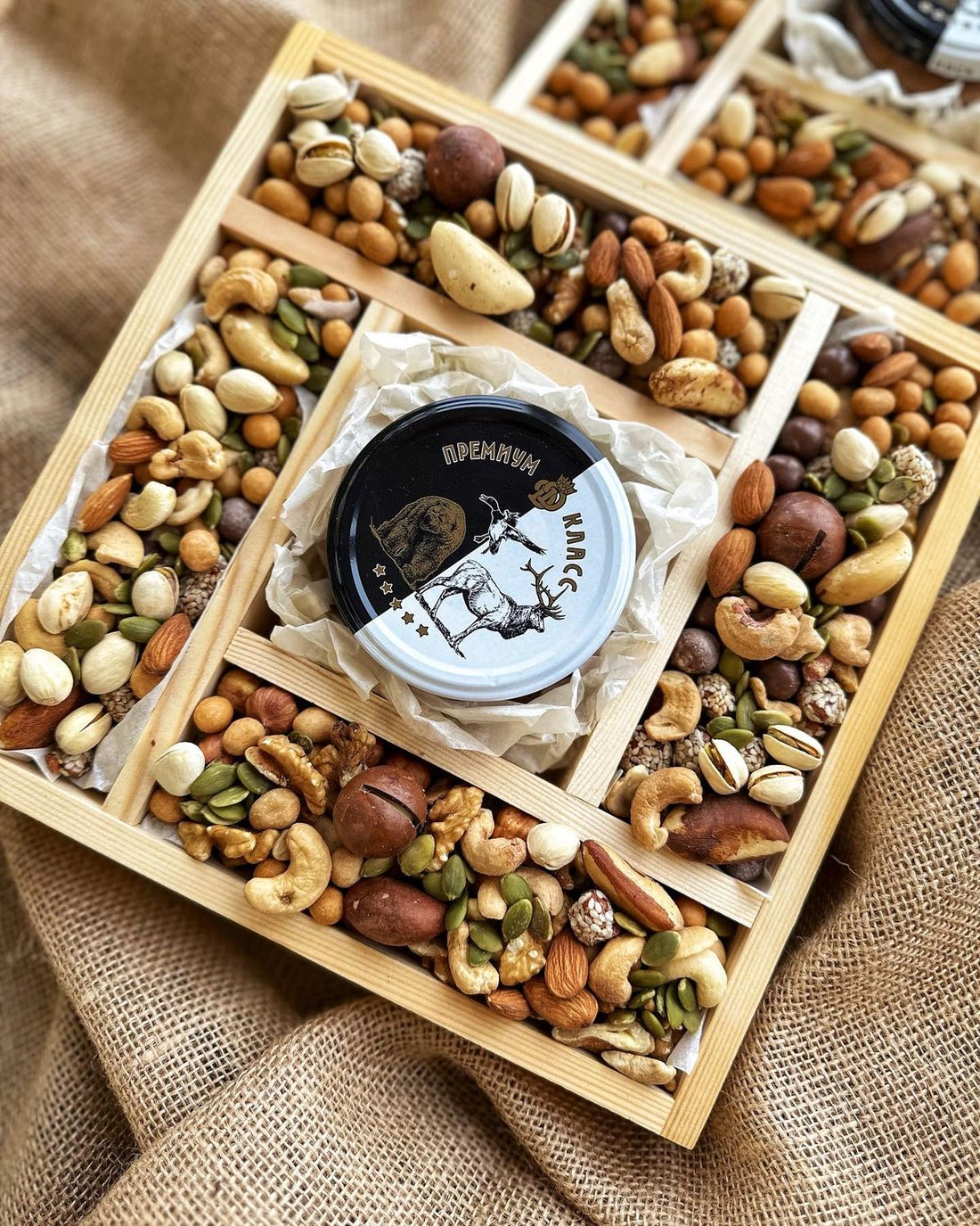 Gourmet & Dry Fruit Boxes