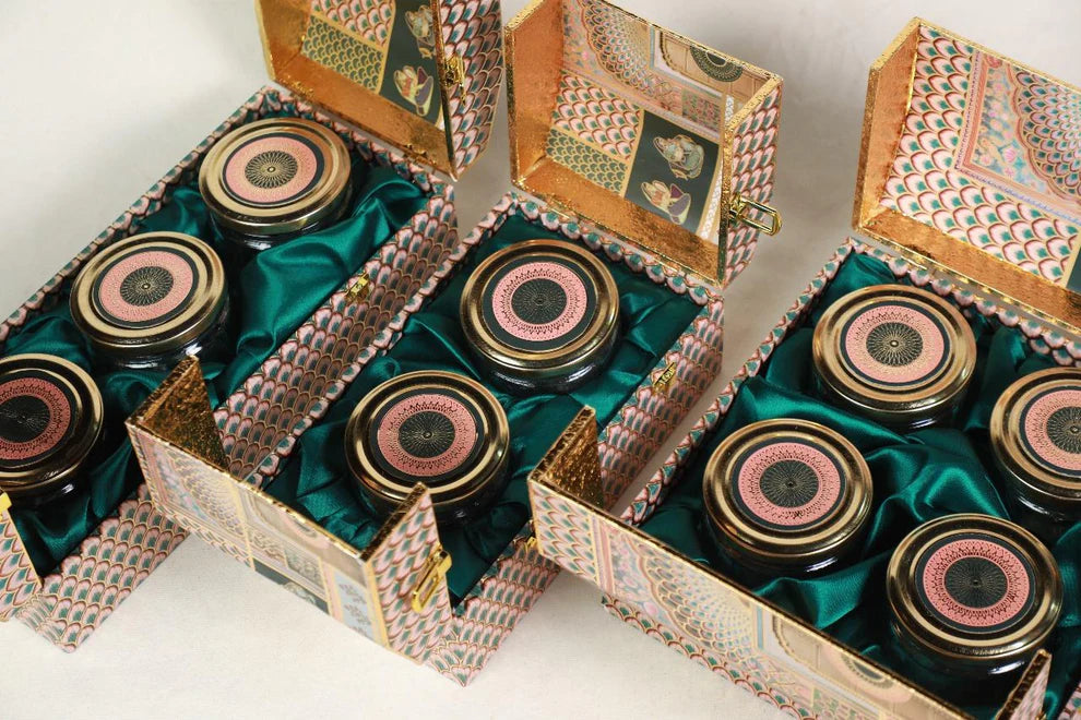 Darbar-e-Aam Royal Diwali Hamper Box – 4 Jars